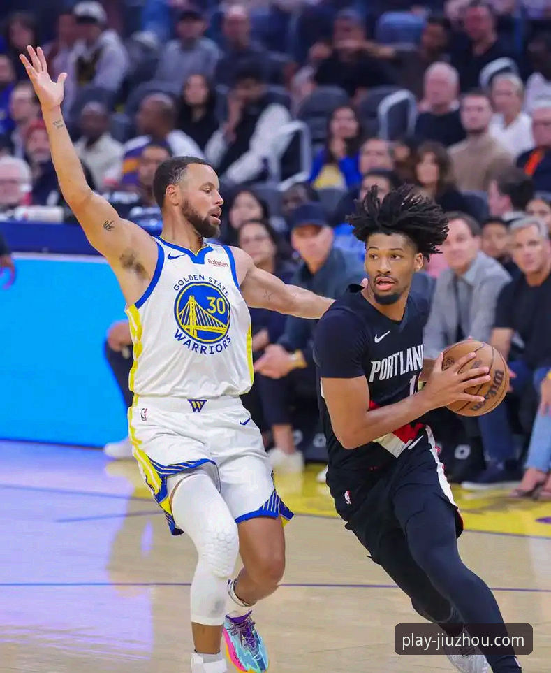 NBA焦点战复盘：勇士加时险胜火箭，关键球解析与观赛平台体验